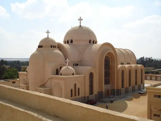 Monuments et monastÃƒÂ¨res chrÃƒÂ©tiens en Egypte