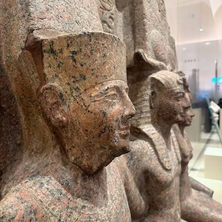 Statue de granit rouge RamsÃƒÂ¨s II