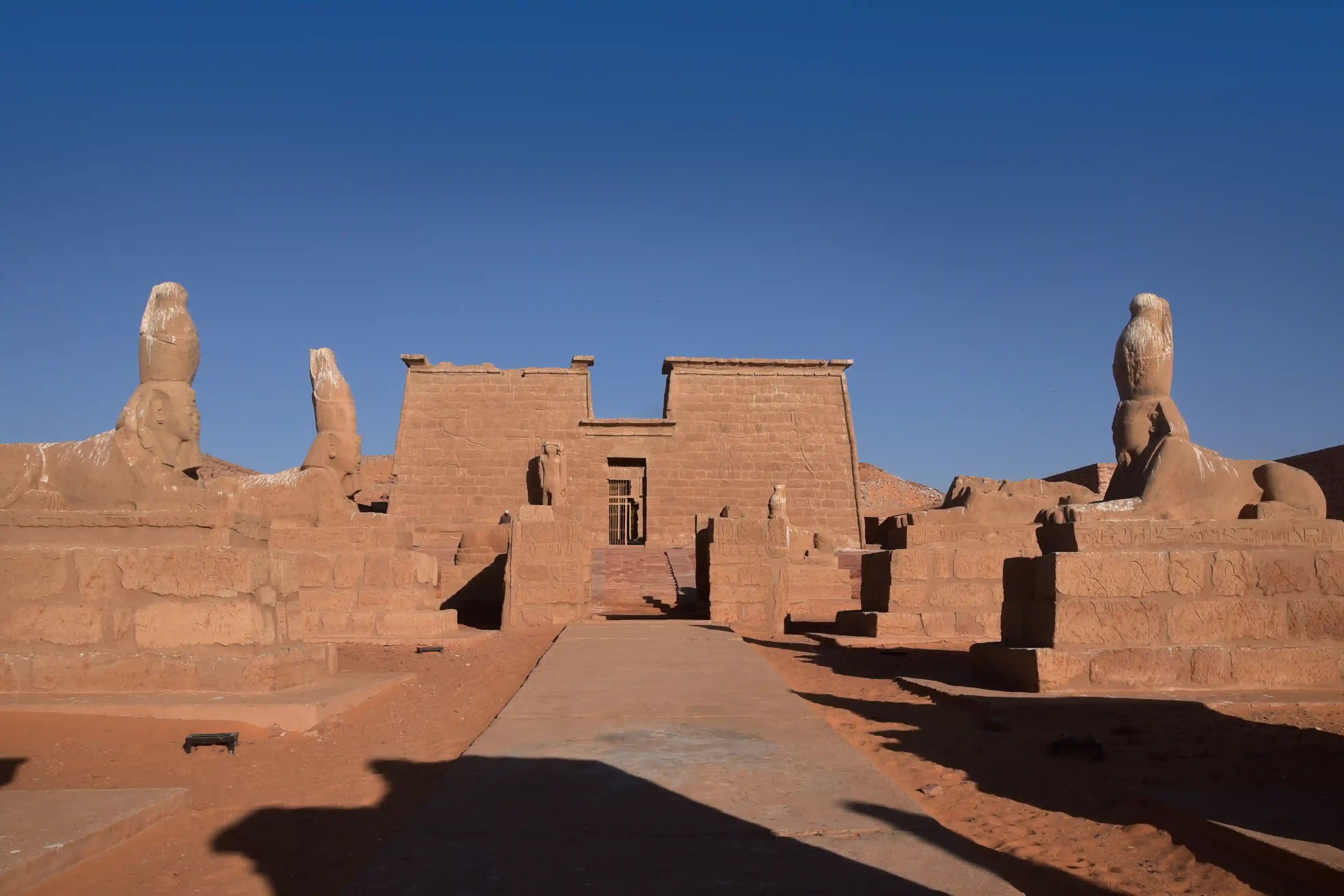 Wadi es-Sebua