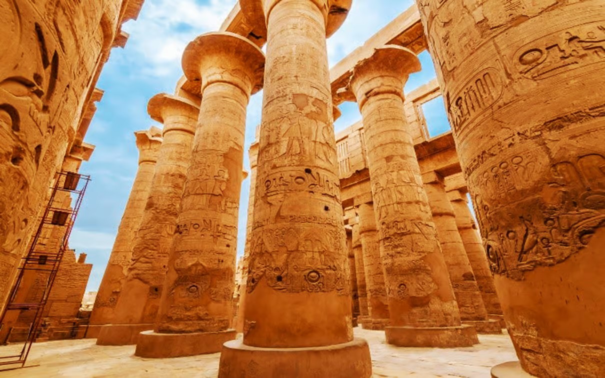 Cairo to Luxor Day Tour by Plane