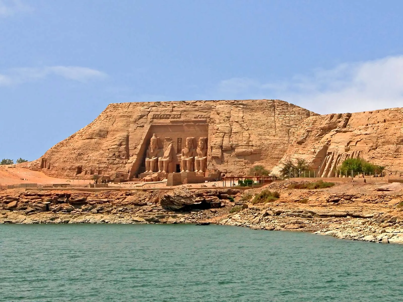 Private Tagestour von Assuan nach Abu Simbel mit dem Flugzeug