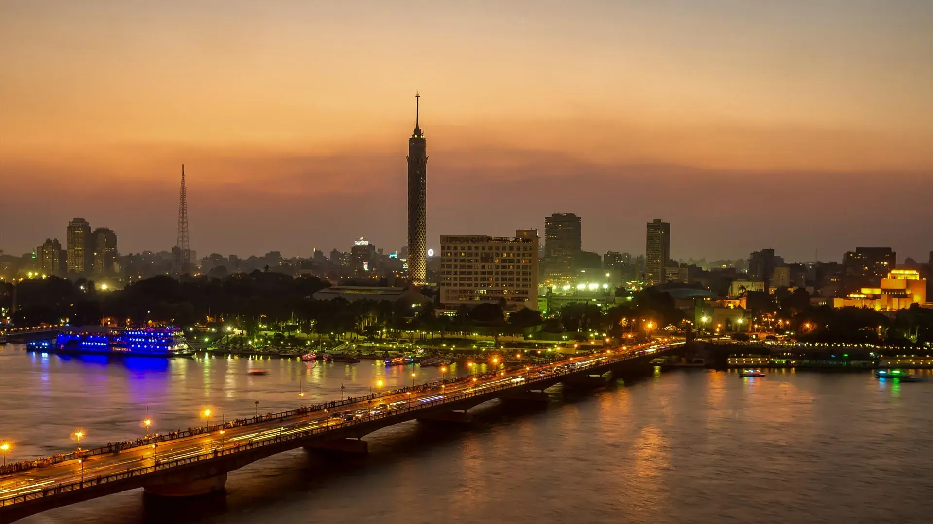Half Day Cairo by night tour