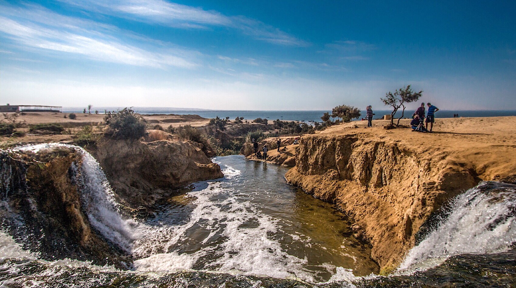 A Day Tour From Cairo To Al Fayoum , Wadi Al Rayan and Wadi Hitan