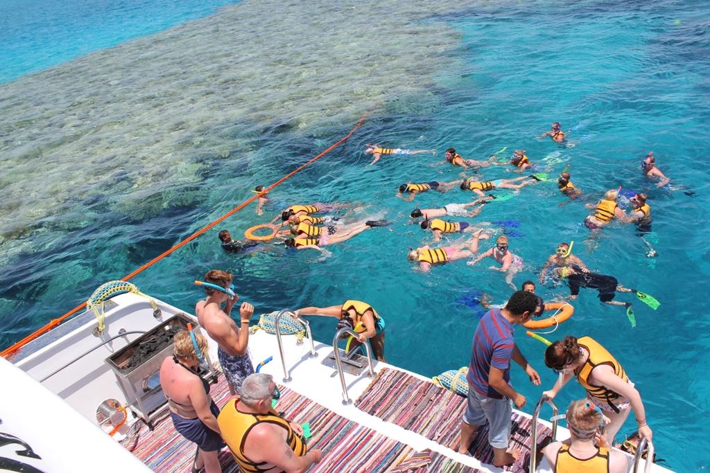 Schnorchelausflug mit dem Boot in Ras Mohamed von Sharm aus